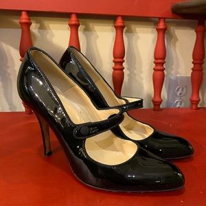 Black Patent Leather Mary-Jane style pumps